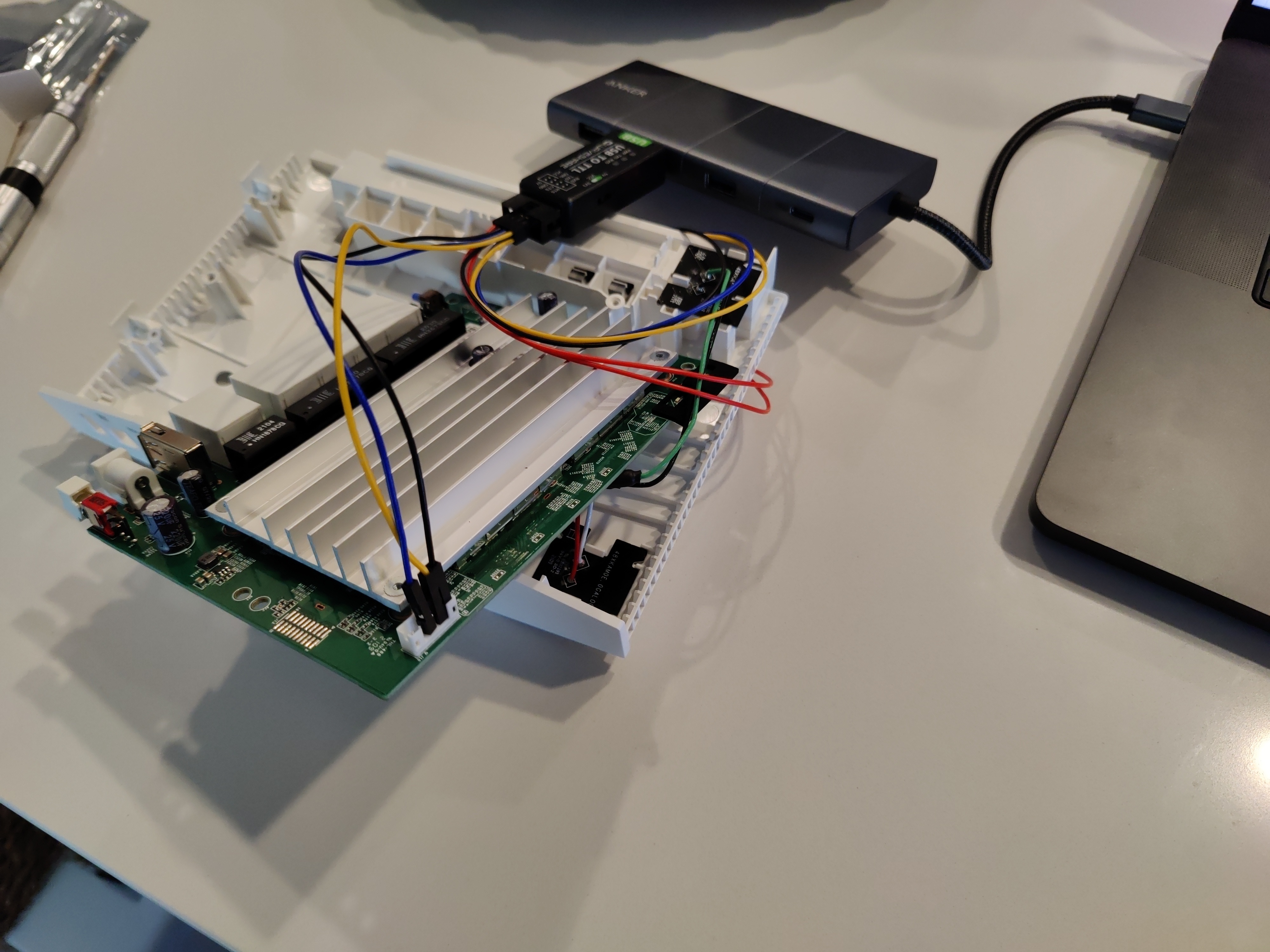 RT3200 hooked up to USB to TTL adapter