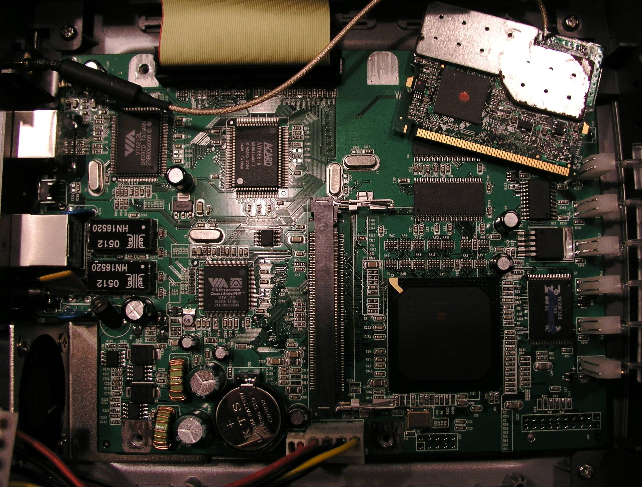 dlink_dsmg600_board_big.jpg
