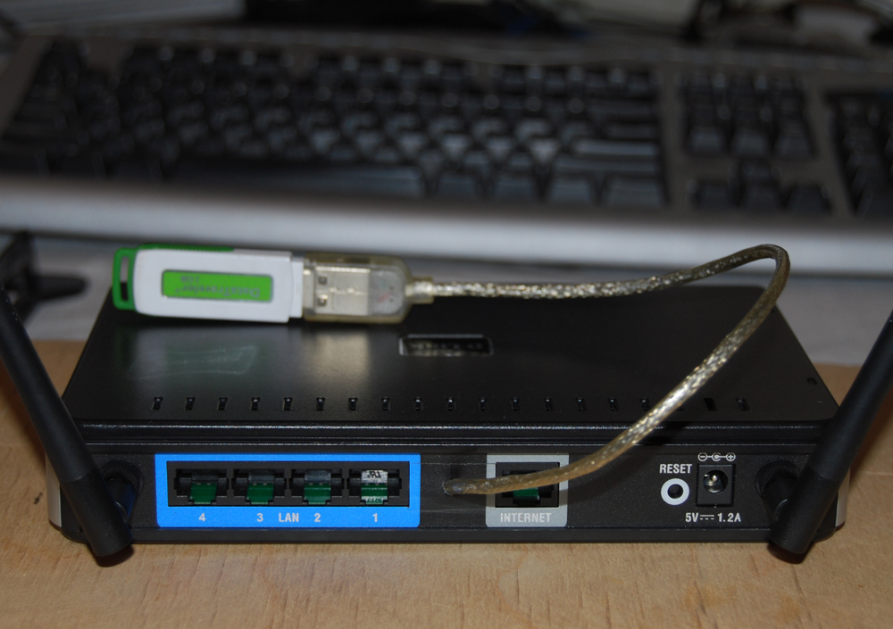 D-Link DIR-615E USB MOD part3