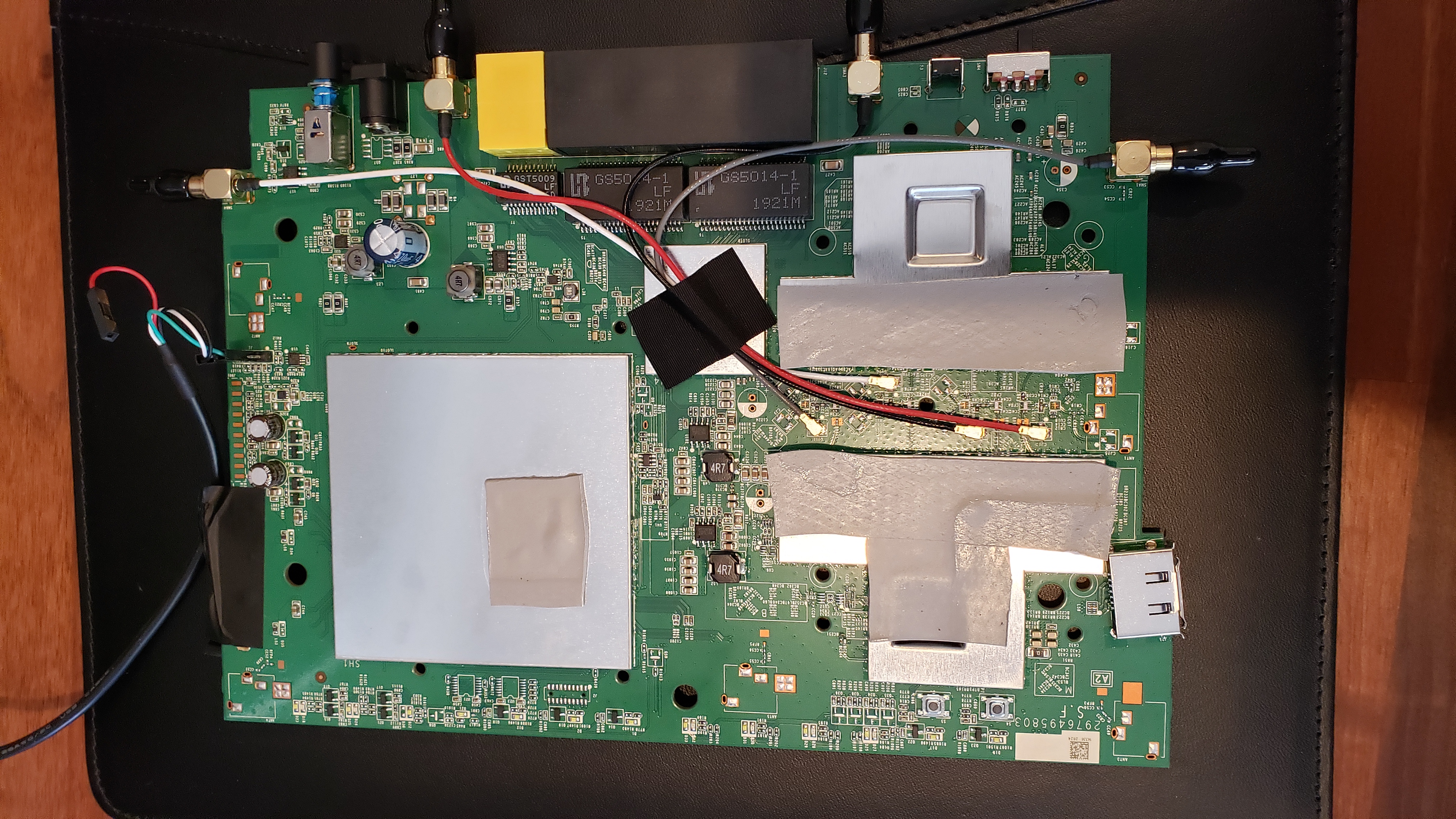 R7800 internals