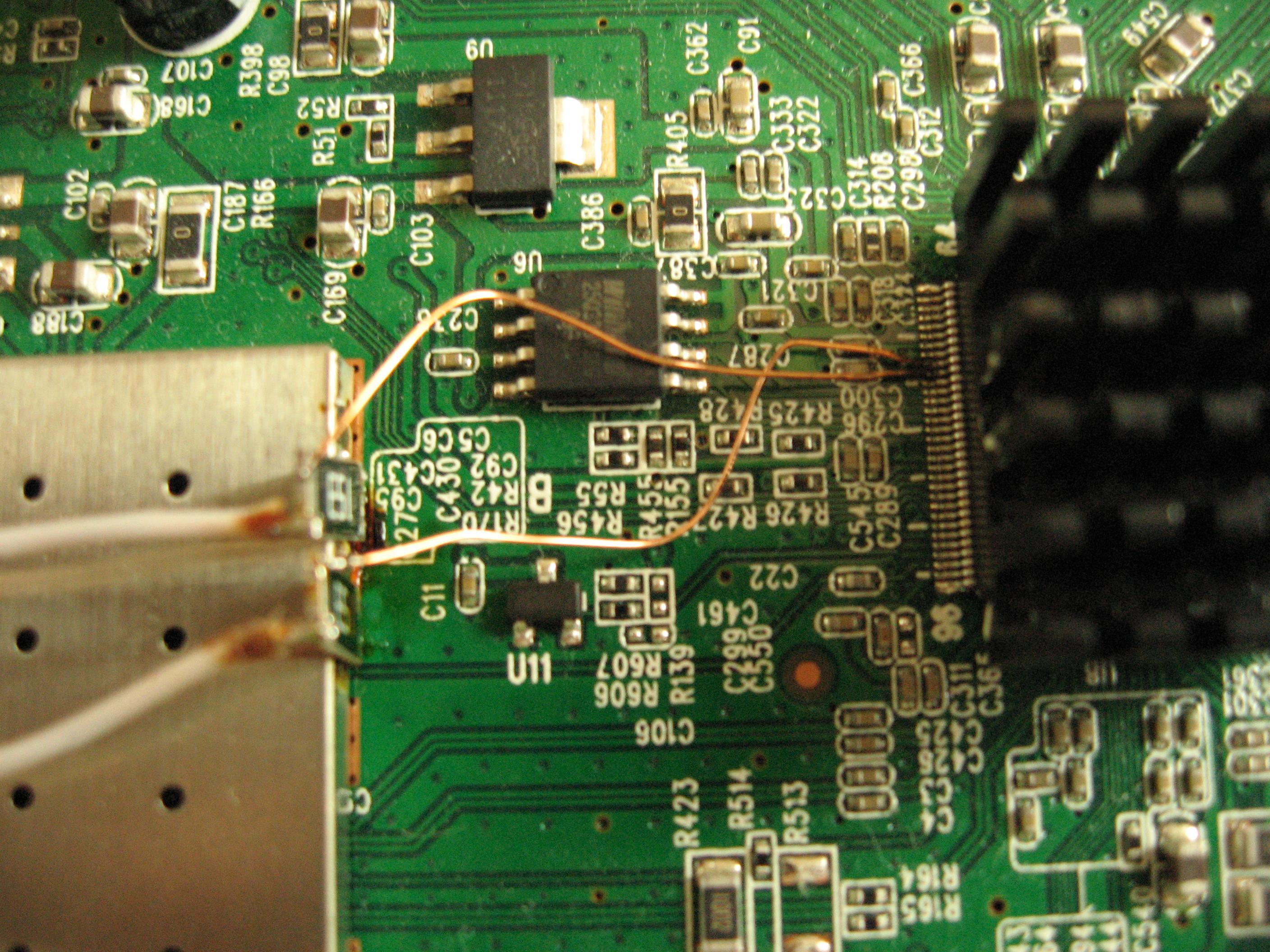 tl-wr741nd_usb-poc.jpg